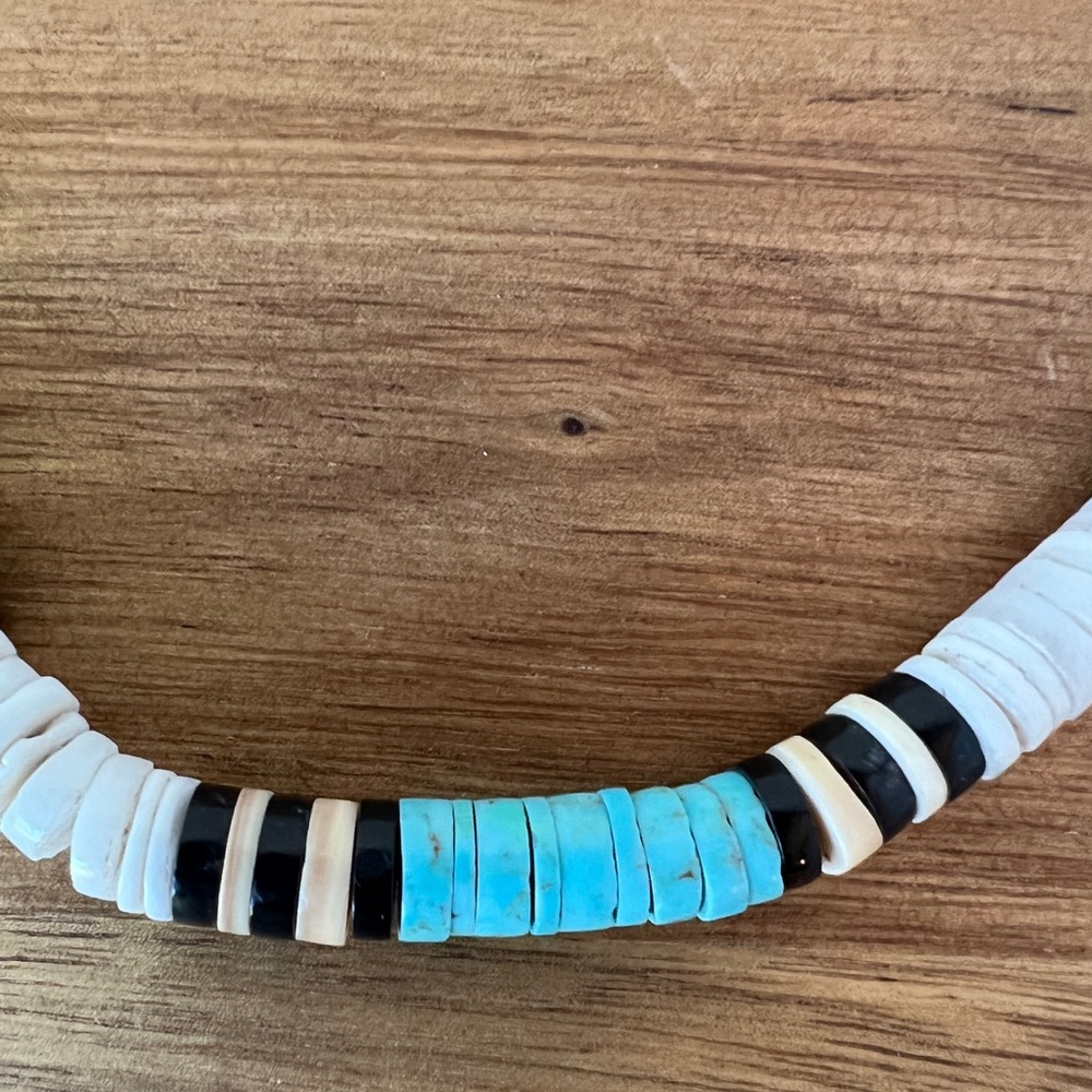 Vintage Heishi Necklace - Picture 3 of 6